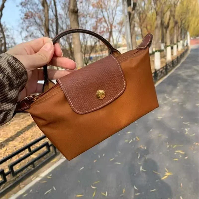 Petit sac à main en nylon à bandoulière